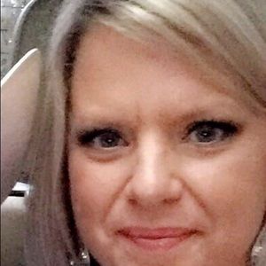 Meet your Posher, Alesha